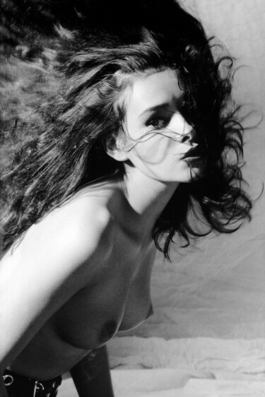 Фотография под названием "Linda 1" - Jean Luc Michon, Подлинное произведение искусства, Пленочная фотография
