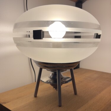 Design intitulada "Lampe E.T." por Jean-Marc Gardeux, Obras de arte originais, Luminaria