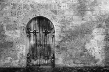 Photography titled "LA PORTE DU CHÂTEAU…" by Jean-Marc Philippe (Jimpy), Original Artwork, Analog photography