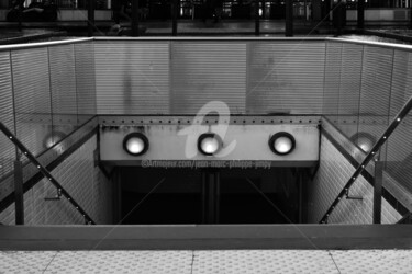 Photography titled "SUBWAY STATION" by Jean-Marc Philippe (Jimpy), Original Artwork, Digital Photography