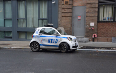 Photography titled "NEW-YORK POLICE DIS…" by Jean-Marc Philippe (Jimpy), Original Artwork, Digital Photography