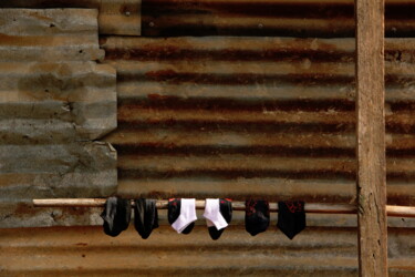 Photographie intitulée "Chaussettes" par Jean-Marie Virat, Œuvre d'art originale, Photographie numérique