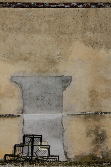 Fotografie mit dem Titel "Mur à Paisy-Cosdon" von Jean-Marie Virat, Original-Kunstwerk, Digitale Fotografie
