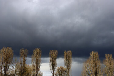 Photographie intitulée "Ciel chargé" par Jean-Marie Virat, Œuvre d'art originale, Photographie numérique