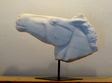 Skulptur mit dem Titel "Carrara Marble Anim…" von Jean-Michel Garino, Original-Kunstwerk, Stein