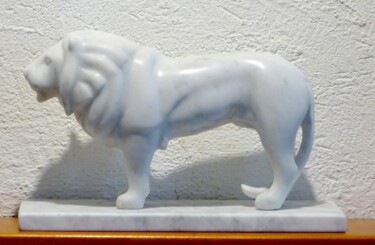 Escultura titulada "Carrara Marble Anim…" por Jean-Michel Garino, Obra de arte original, Piedra