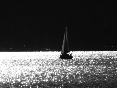 Photographie intitulée "Voile dans le soleil" par Jean-Michel Liewig, Œuvre d'art originale, Photographie numérique