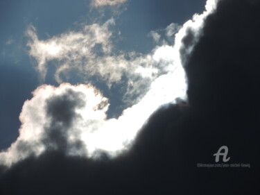 Photographie intitulée "Météo nuageuse" par Jean-Michel Liewig, Œuvre d'art originale