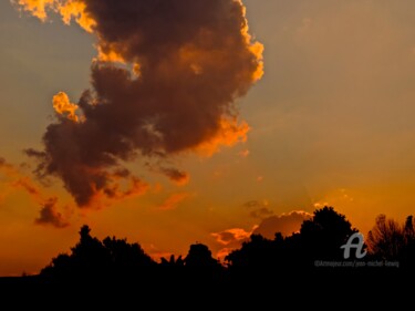 Photographie intitulée "Orangeade nuageuse" par Jean-Michel Liewig, Œuvre d'art originale