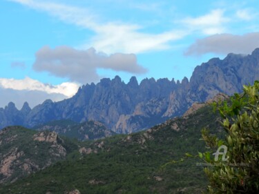 Fotografie mit dem Titel "Aiguilles de Bavella" von Jean-Michel Liewig, Original-Kunstwerk