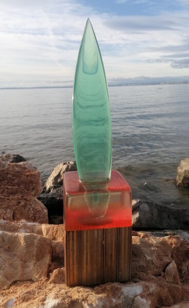Design intitulée "SURF ON THE BEACH" par Jean-Pierre Desprez, Œuvre d'art originale, Résine