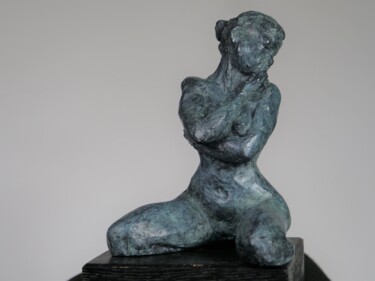 Rzeźba zatytułowany „Alessia pensive” autorstwa Jean Pierre Picheny, Oryginalna praca, Brąz