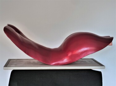 Sculpture titled "Kulbuto" by Jean Pierre Picheny, Original Artwork, Resin