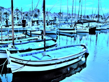 Фотография под названием "bateaux à quai" - Jean-Pierre Tastevin, Подлинное произведение искусства, Цифровая фотография