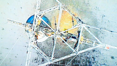 Photography titled "le satellite" by Jean-Pierre Tastevin, Original Artwork, Digital Photography