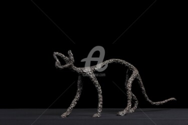 Sculpture titled "Le chat.jpg" by Jean-Pierre Tauzia, Original Artwork, Metals