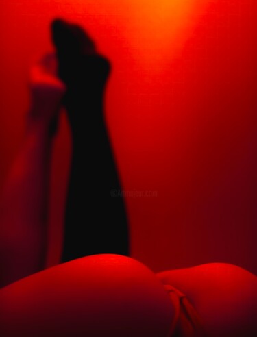 Photography titled "RED ROOM 1/4" by Jean Ponomarevsky, Original Artwork, Digital Photography