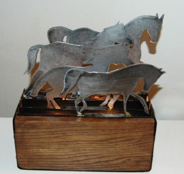 Scultura intitolato "Lampe chevet chevaux" da Jean Remaury, Opera d'arte originale, Metalli