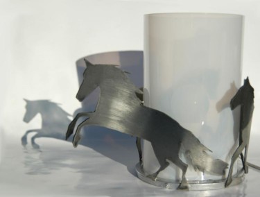 Sculpture titled "Lampe chevaux ou dr…" by Jean Remaury, Original Artwork, Metals