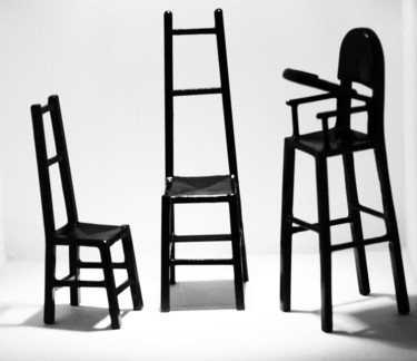 Sculpture titled "Les petites chaises" by Jean Remaury, Original Artwork, Metals