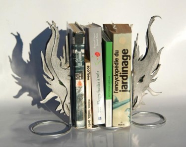 Sculpture titled "Serre livres dragons" by Jean Remaury, Original Artwork, Metals
