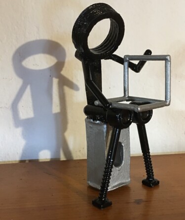 Sculpture titled "Lecture sur séant" by Jean-Yves Grossiord, Original Artwork, Metals