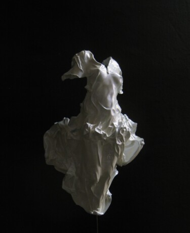 Skulptur mit dem Titel "allegory-nacre" von Jean-Yves Verne, Original-Kunstwerk, Kunststoff
