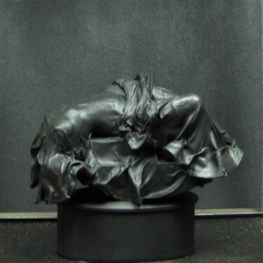 Rzeźba zatytułowany „femme  sculpture bl…” autorstwa Jean-Yves Verne, Oryginalna praca, Żywica