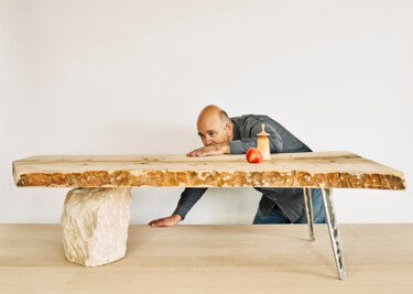 Design intitulée "table brutaliste en…" par Jeanbaptiste Van Den Heede, Œuvre d'art originale, Meuble