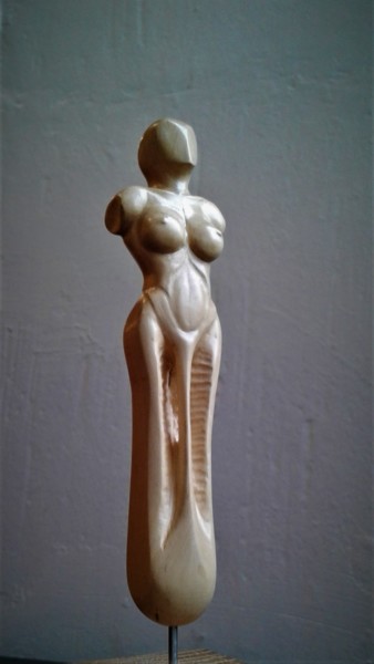 Sculpture titled "Gardienne 27" by Jean-Charles Ferrand, Original Artwork, Wood