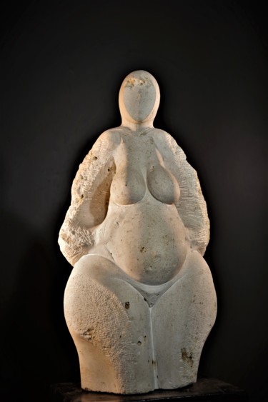 Rzeźba zatytułowany „Maternité 5” autorstwa Jean-Charles Ferrand, Oryginalna praca, Kamień