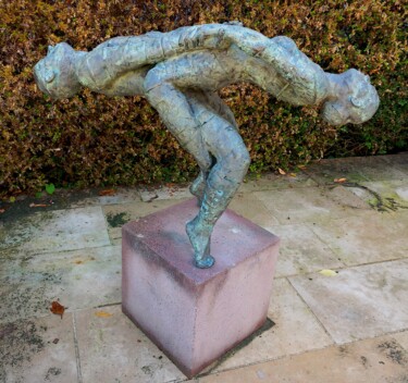 Sculpture titled "Sharing the Weight" by Jeane Seah, Original Artwork, Bronze