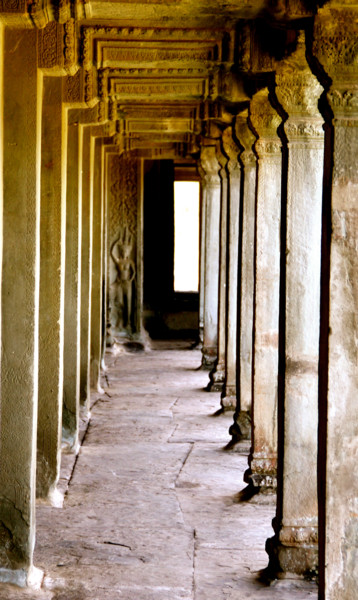 Photography titled "ANGKOR VAT ( Cambod…" by Jeannette Allary, Original Artwork