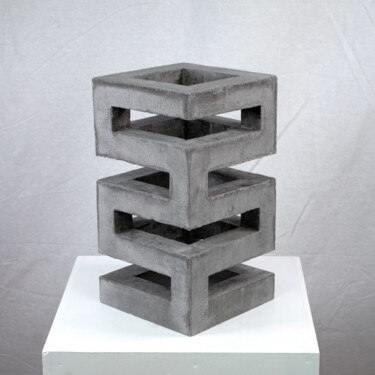 Skulptur mit dem Titel "PT-2227" von Jeffrey Arts, Original-Kunstwerk, Beton