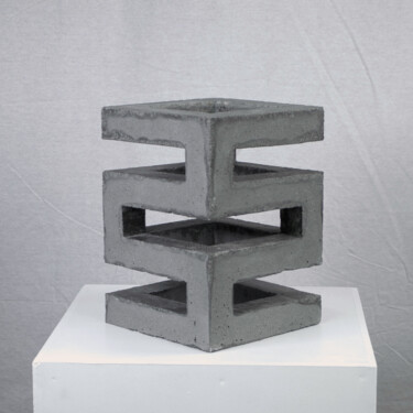 Skulptur mit dem Titel "PT-2525" von Jeffrey Arts, Original-Kunstwerk, Beton