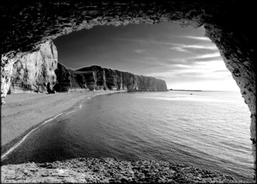 Photographie intitulée "La plage du Tilleul…" par Jérôme Cambra, Œuvre d'art originale