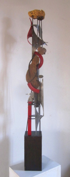 Sculpture titled "Totem" by Jérôme Danikowski, Original Artwork, Metals