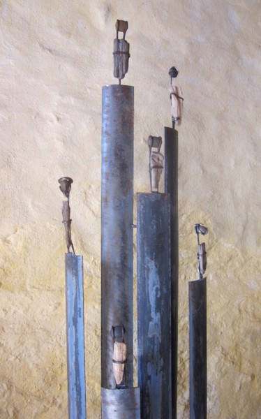 Sculpture titled "Les Vigies" by Jérôme Danikowski, Original Artwork, Metals