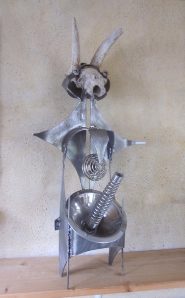 Sculpture titled "Lubric rabbit" by Jérôme Danikowski, Original Artwork, Metals