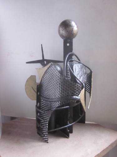 Sculpture titled "Forteresse" by Jérôme Danikowski, Original Artwork, Metals