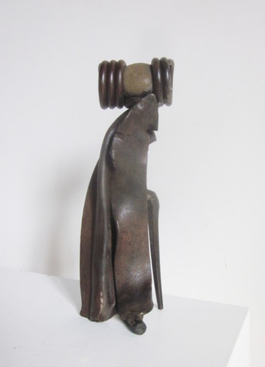 Sculpture intitulée "Princesse Leïa" par Jérôme Danikowski, Œuvre d'art originale, Métaux
