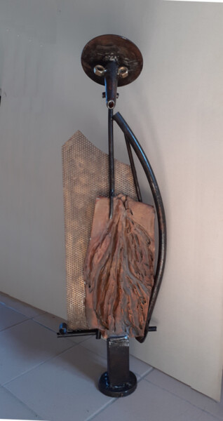 Sculpture titled "Homme oiseau" by Jérôme Danikowski, Original Artwork, Metals