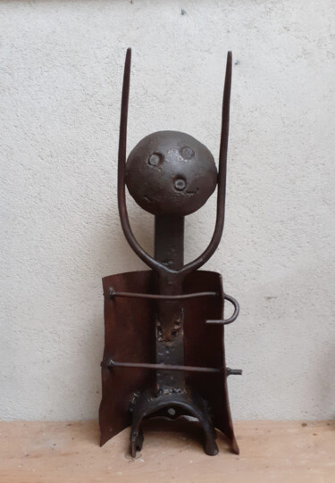 Sculpture titled "Un bon petit diable" by Jérôme Danikowski, Original Artwork, Metals