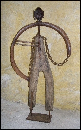 Sculpture titled "Pirate" by Jérôme Danikowski, Original Artwork, Metals