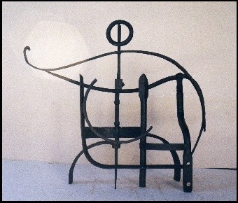 Sculpture titled "Calligraphe" by Jérôme Danikowski, Original Artwork, Metals