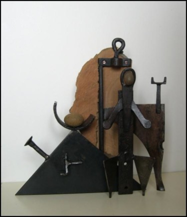 Sculpture titled "Tribu antique 2" by Jérôme Danikowski, Original Artwork