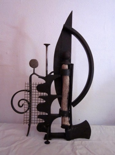 Sculpture titled "Tribu antique 4" by Jérôme Danikowski, Original Artwork