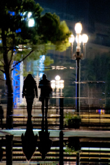 Photographie intitulée "les passantes du Pa…" par Jean-Marc Angelini, Œuvre d'art originale