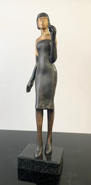 Sculpture titled "Party Girl" by Joanna Zakrzewska-Cholewa, Original Artwork, Bronze