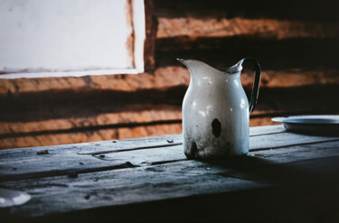 Photographie intitulée "Vestiges du passé." par Joanne Lemay, Œuvre d'art originale, Photographie numérique